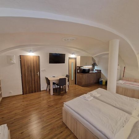 Apartmany Pod Klasterem Kladruby  Zewnętrze zdjęcie
