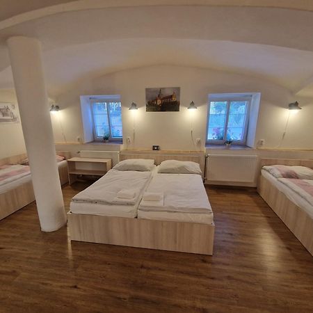Apartmany Pod Klasterem Kladruby  Zewnętrze zdjęcie