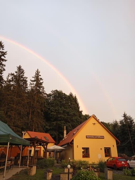 Apartmany Pod Klasterem Kladruby  Zewnętrze zdjęcie