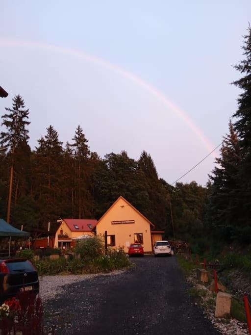 Apartmany Pod Klasterem Kladruby  Zewnętrze zdjęcie